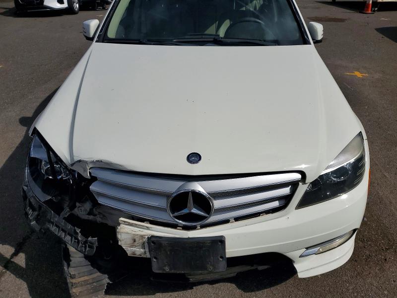 2011 Mercedes-benz C მანქანა იყიდება აუქციონზე, vin: WDDGF5EB1BA510848, აუქციონის ნომერი: 56857946