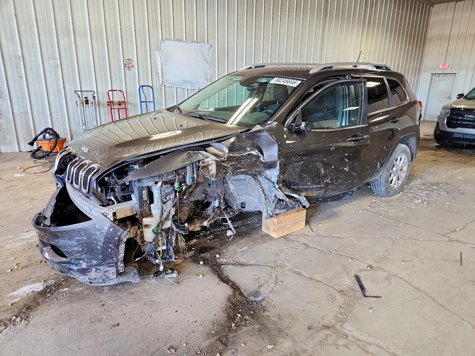 58246646 :رقم المزاد ، 1C4PJMCSXHW636093 vin ، 2017 Jeep Cherokee مزاد بيع