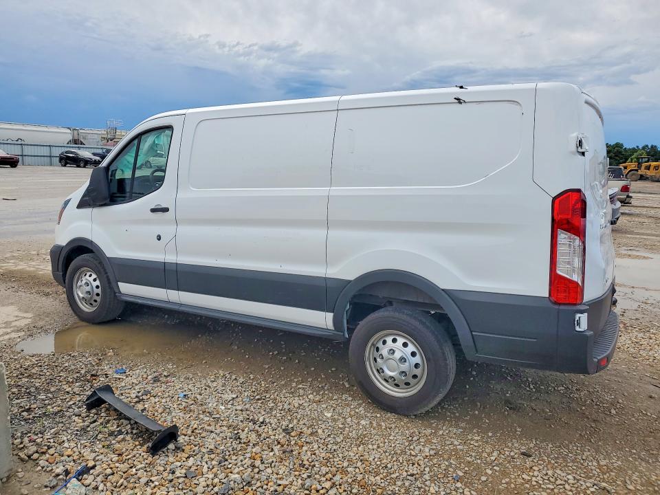 56181516 :رقم المزاد ، 1FTYE2Y85RKA68421 vin ، 2024 Ford Transit مزاد بيع