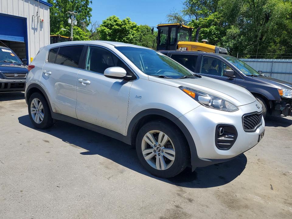 Продажа на аукционе авто 2018 Kia Sportage, vin: KNDPMCAC9J7370112, номер лота: 57413676