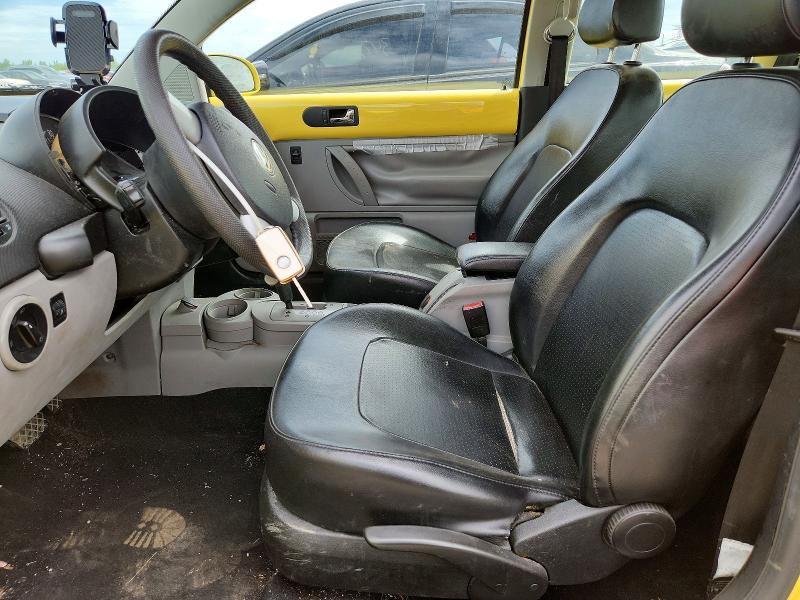 53760956 :رقم المزاد ، 3VWCK31C65M401264 vin ، 2005 Volkswagen New Beetle مزاد بيع