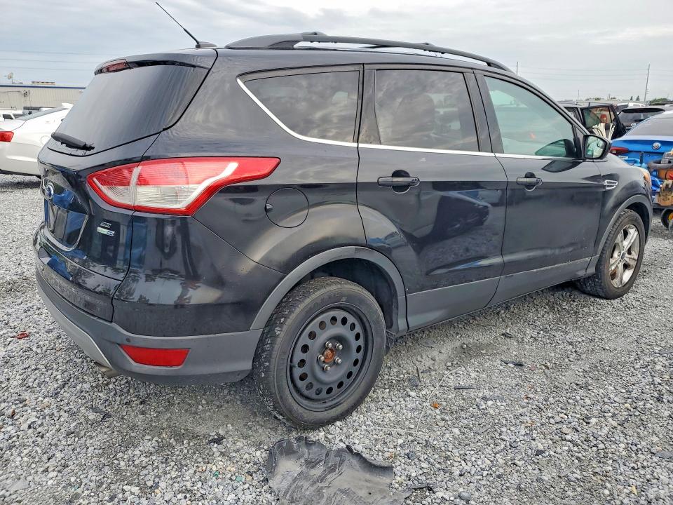 2015 Ford Escape მანქანა იყიდება აუქციონზე, vin: 1FMCU9GX0FUC10037, აუქციონის ნომერი: 55906366