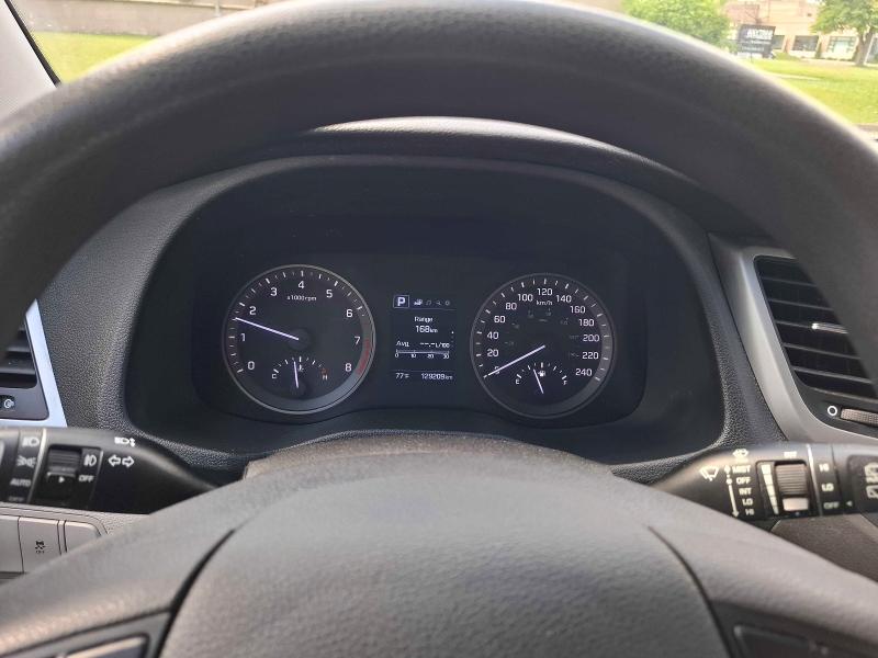 2017 Hyundai Tucson მანქანა იყიდება აუქციონზე, vin: KM8J23A48HU540794, აუქციონის ნომერი: 56731476