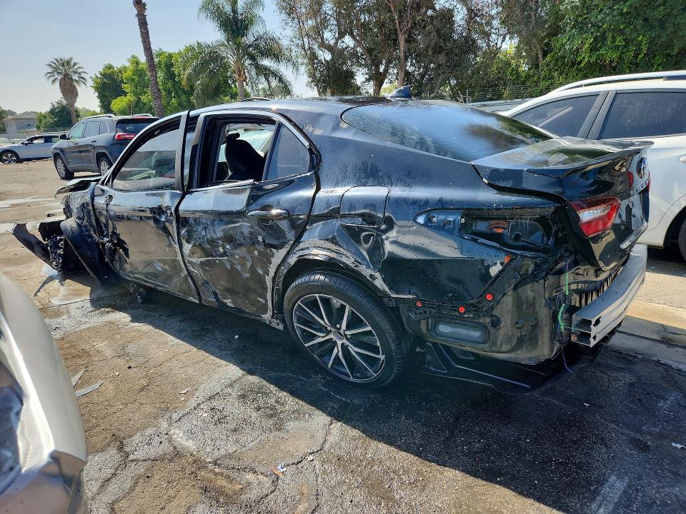 Продаж на аукціоні авто 2021 Toyota Camry, vin: 4T1G11AK7MU490075, номер лоту: 53619956