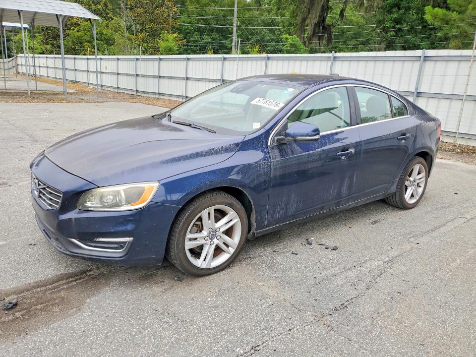 58790656 :رقم المزاد ، YV140MFM9F235479 vin ، 2015 Volvo S60 مزاد بيع