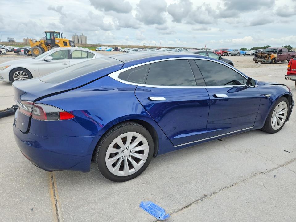2016 Tesla Model S მანქანა იყიდება აუქციონზე, vin: 5YJSA1E11GF160252, აუქციონის ნომერი: 56396476