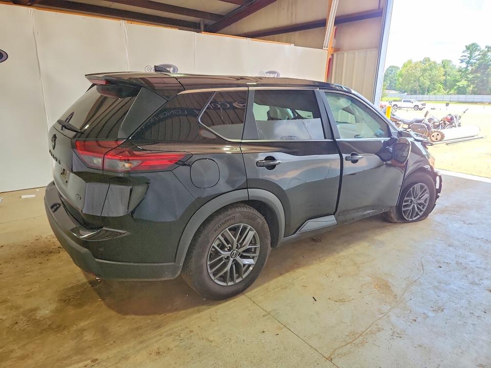56698646 :رقم المزاد ، 5N1BT3BB9TC708486 vin ، 2026 Nissan Rogue مزاد بيع