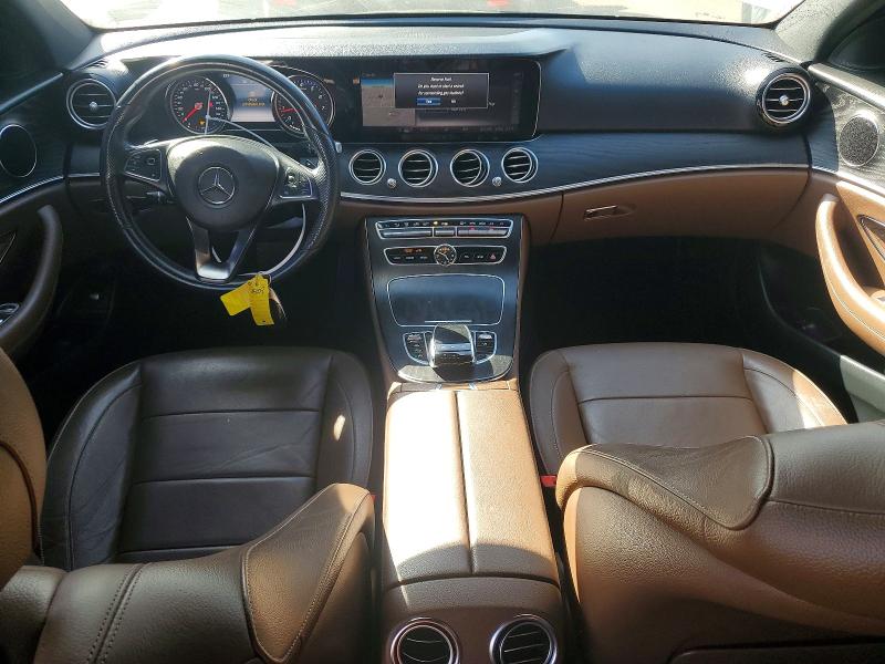 58949936 :رقم المزاد ، WDDZF4JB3JA457593 vin ، 2018 Mercedes-benz E مزاد بيع