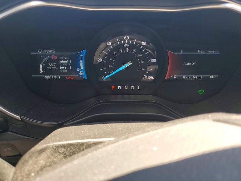 58413056 :رقم المزاد ، 3FA6P0SU3KR200837 vin ، 2019 Ford Fusion مزاد بيع