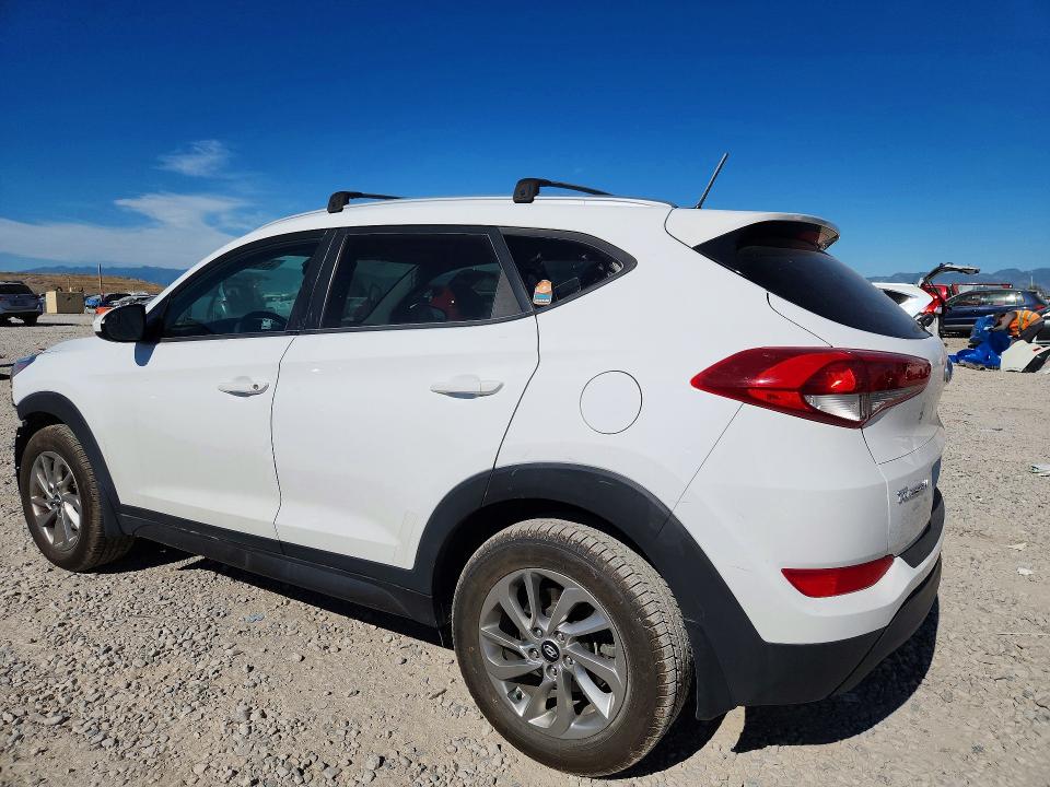 2016 Hyundai Tucson მანქანა იყიდება აუქციონზე, vin: KM8J33A45GU161604, აუქციონის ნომერი: 57567426
