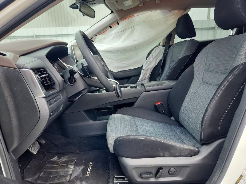 58683226 :رقم المزاد ، JN8BT3BB5NW333898 vin ، 2022 Nissan Rogue مزاد بيع