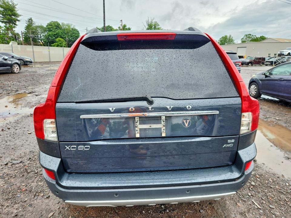 58202266 :رقم المزاد ، YV4982CZ4A1551286 vin ، 2010 Volvo Xc90 مزاد بيع