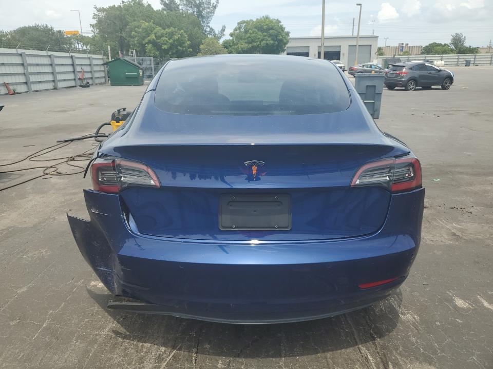 Продажа на аукционе авто 2021 Tesla Model 3, vin: 5YJ3E1EA1MF849910, номер лота: 57549186