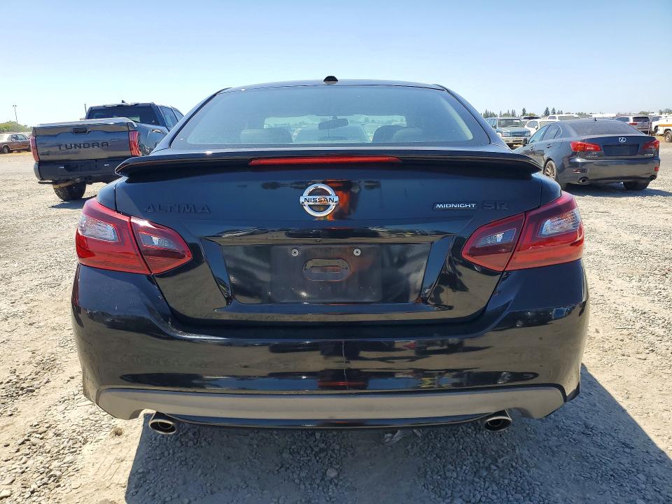 2018 Nissan Altima მანქანა იყიდება აუქციონზე, vin: 1N4AL3AP3JC257636, აუქციონის ნომერი: 58519786