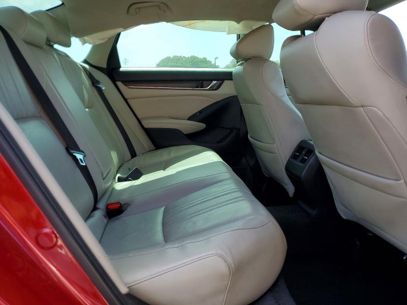 58804526 :رقم المزاد ، 1HGCV3F53JA006116 vin ، 2018 Honda Accord Hybrid مزاد بيع