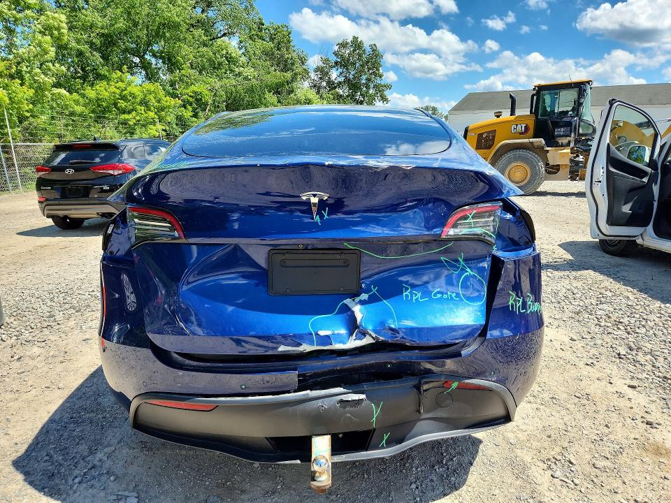 Продажа на аукционе авто 2022 Tesla Model Y, vin: 7SAYGDEE8NF480245, номер лота: 56573086