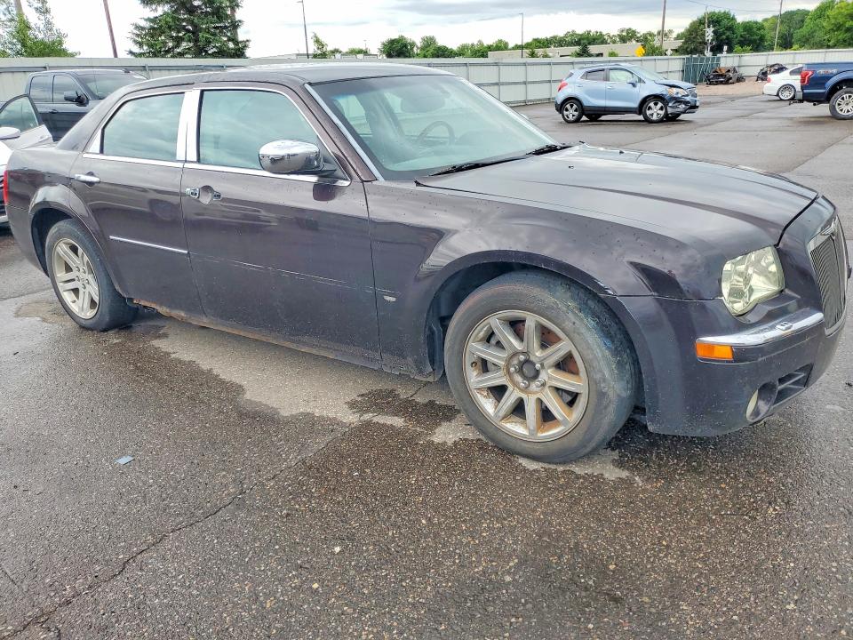 Продажа на аукционе авто 2005 Chrysler 300c, vin: 2C3AA63H55H518831, номер лота: 57259606