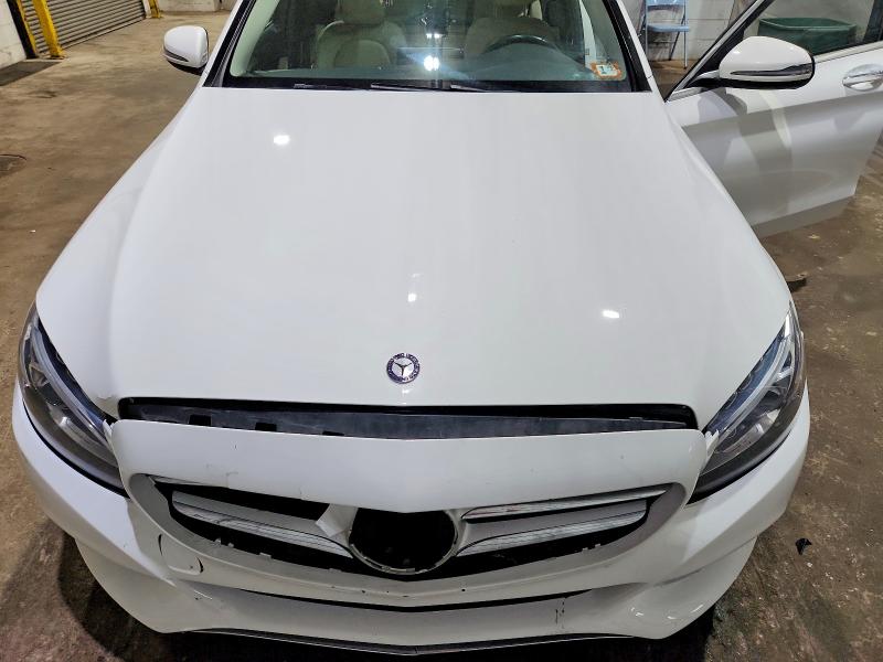 Продаж на аукціоні авто 2016 Mercedes-benz C, vin: 55SWF4KB2GU118172, номер лоту: 57388886