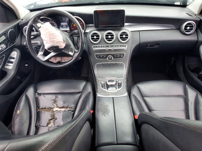 55811836 :رقم المزاد ، 55SWF4JB2HU219912 vin ، 2017 Mercedes-benz C مزاد بيع