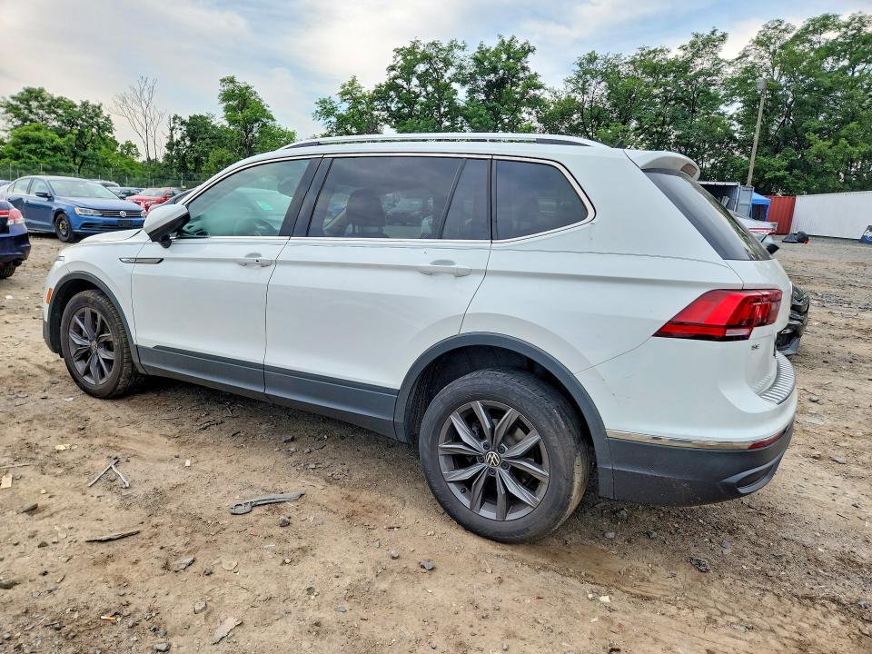 Продаж на аукціоні авто 2022 Volkswagen Tiguan, vin: 3VV2B7AX3NM129752, номер лоту: 58506106