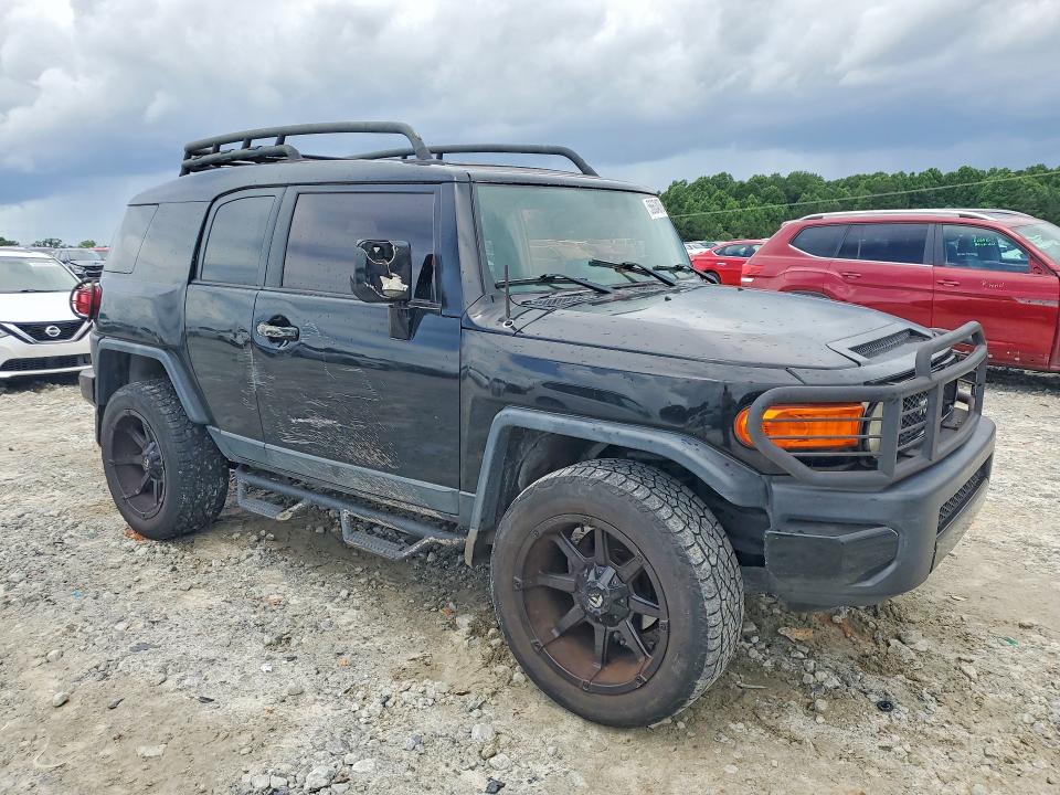 56634076 :رقم المزاد ، JTEZU11F570009318 vin ، 2007 Toyota Fj Cruiser مزاد بيع