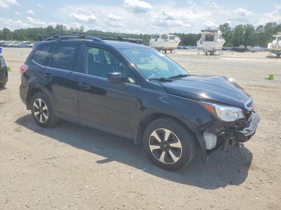 59061826 :رقم المزاد ، JF2SJAJC9JH532792 vin ، 2018 Subaru Forester مزاد بيع