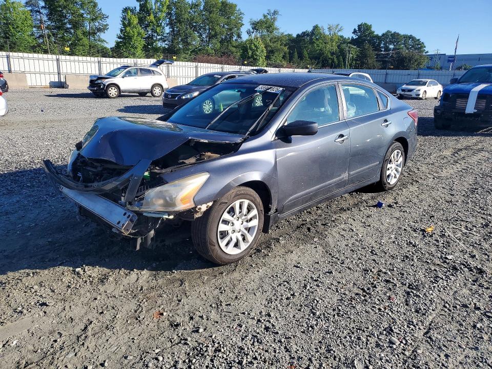 2013 Nissan Altima მანქანა იყიდება აუქციონზე, vin: 1N4AL3AP0DC166604, აუქციონის ნომერი: 55967826