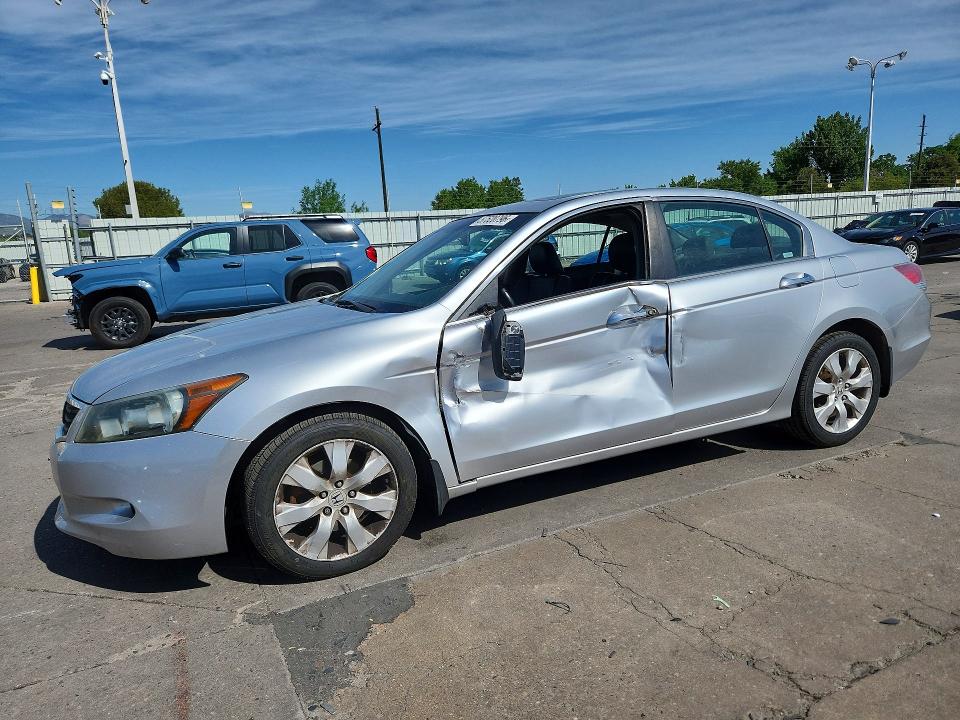 57520796 :رقم المزاد ، 1HGCP36819A008611 vin ، 2009 Honda Accord مزاد بيع