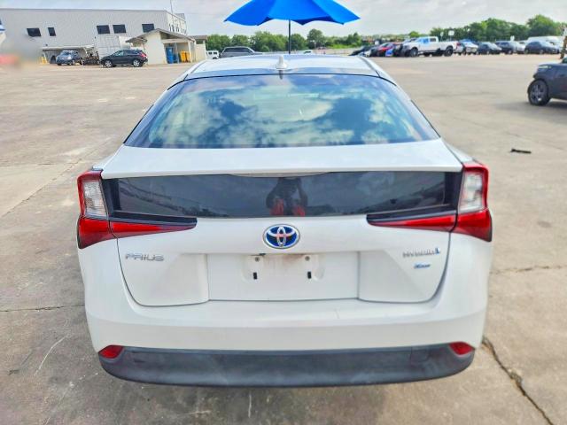 58469226 :رقم المزاد ، JTDKAMFU3M3151667 vin ، 2021 Toyota Prius مزاد بيع