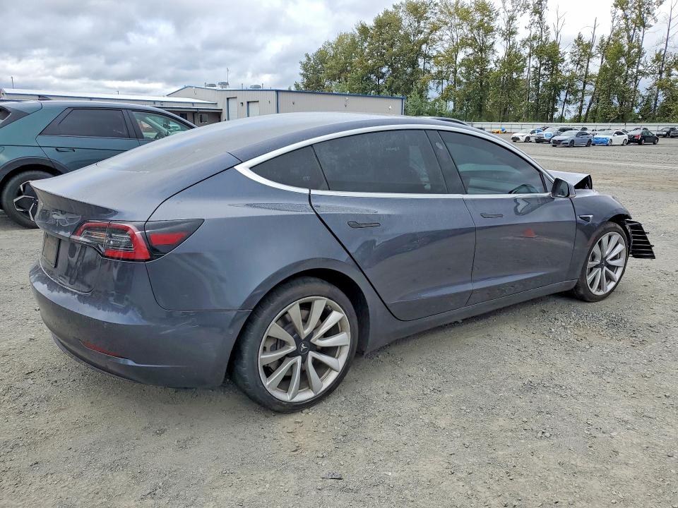 58653626 :رقم المزاد ، 5YJ3E1EC1LF627142 vin ، 2020 Tesla Model 3 مزاد بيع