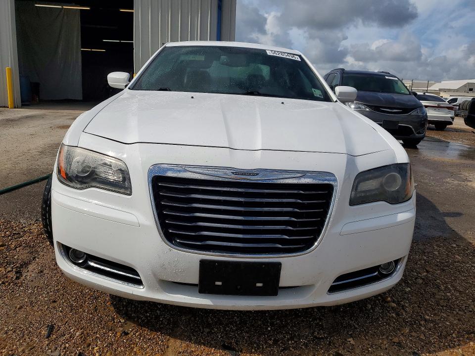 Продаж на аукціоні авто 2013 Chrysler 300, vin: 2C3CCABG1DH643855, номер лоту: 56285496