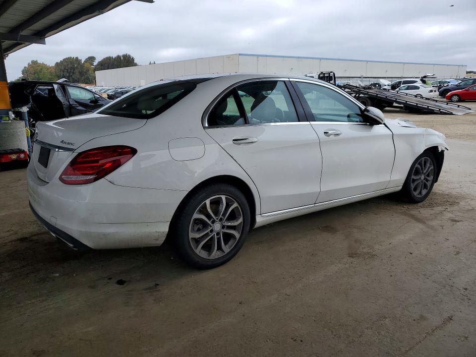 Продаж на аукціоні авто 2016 Mercedes-benz C, vin: 55SWF4KB0GU113570, номер лоту: 57696306