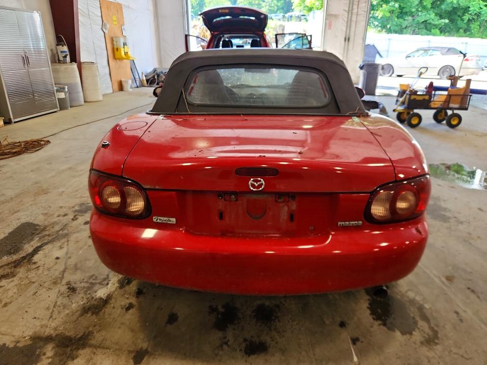 2004 Mazda Mx-5 Miata მანქანა იყიდება აუქციონზე, vin: JM1NB353X40407513, აუქციონის ნომერი: 54835966