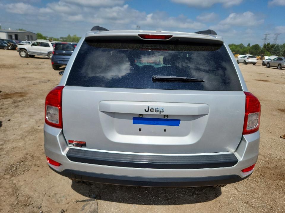 58423186 :رقم المزاد ، 1J4NT1FA3BD289142 vin ، 2011 Jeep Compass مزاد بيع