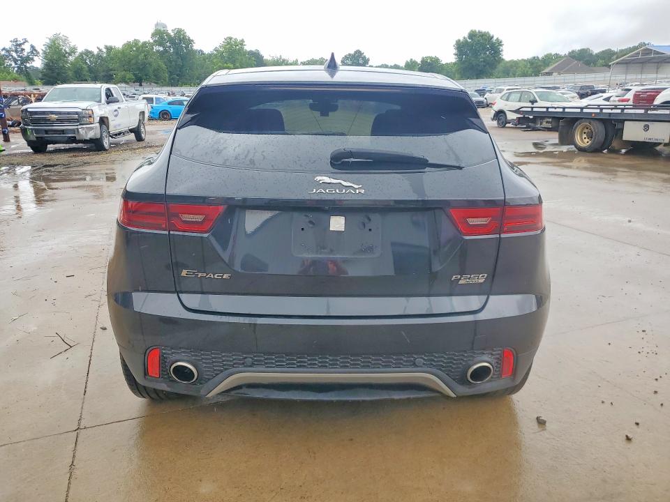Продаж на аукціоні авто 2018 Jaguar E-pace, vin: SADFP2FX0J1Z12505, номер лоту: 57139406
