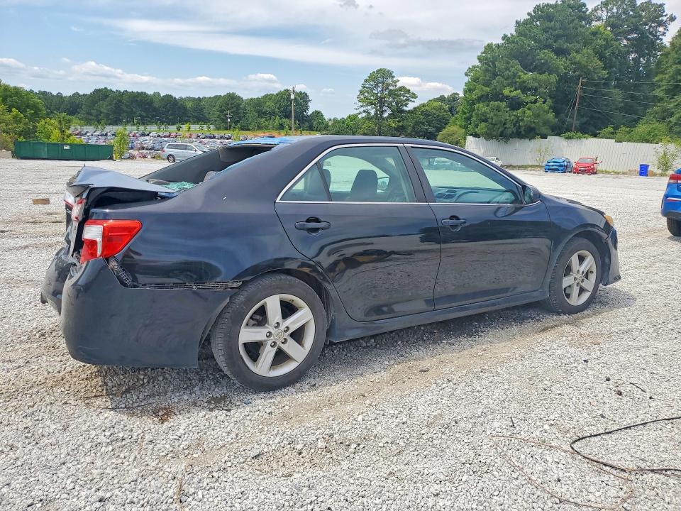 58907106 :رقم المزاد ، 4T1BF1FKXDU678013 vin ، 2013 Toyota Camry مزاد بيع