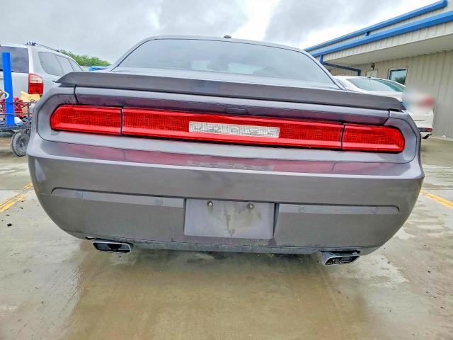 57295266 :رقم المزاد ، 2C3CDYAG8DH684152 vin ، 2013 Dodge Challenger مزاد بيع
