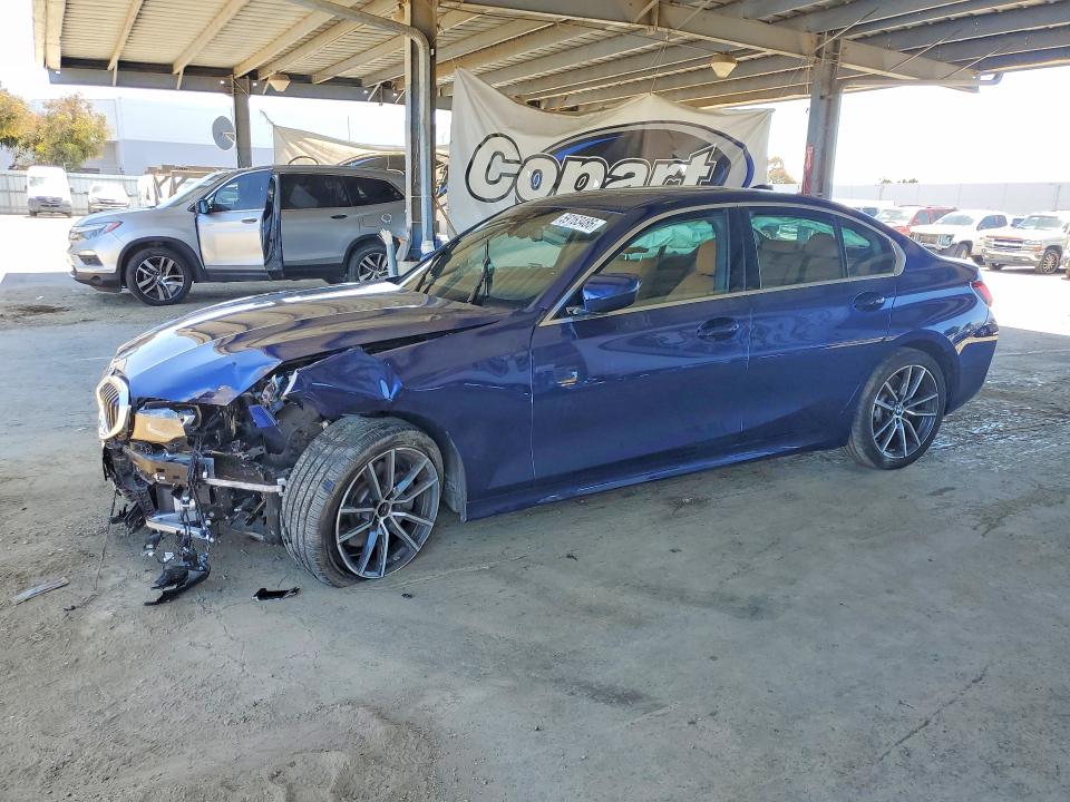 59163486 :رقم المزاد ، 3MW5R1J04L8B25574 vin ، 2020 Bmw 330i مزاد بيع