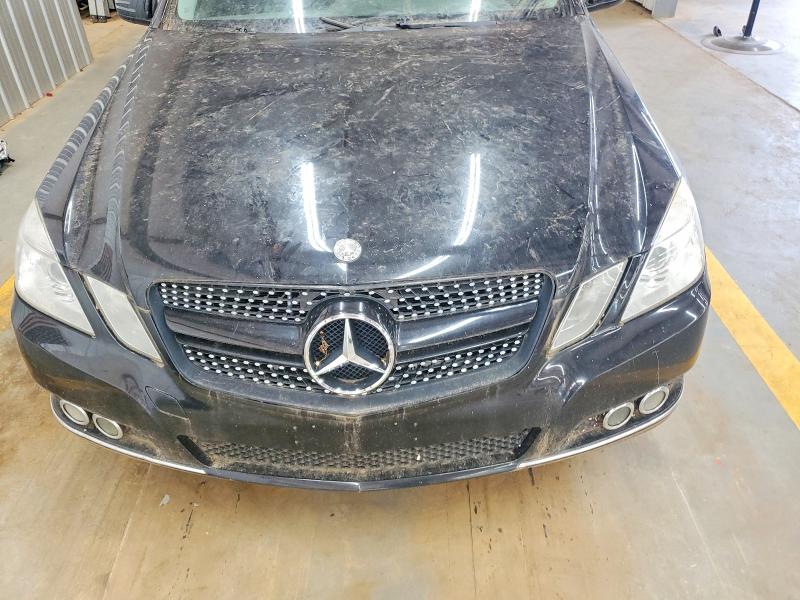 59309106 :رقم المزاد ، WDDHF8HB8BA413132 vin ، 2011 Mercedes-benz E مزاد بيع