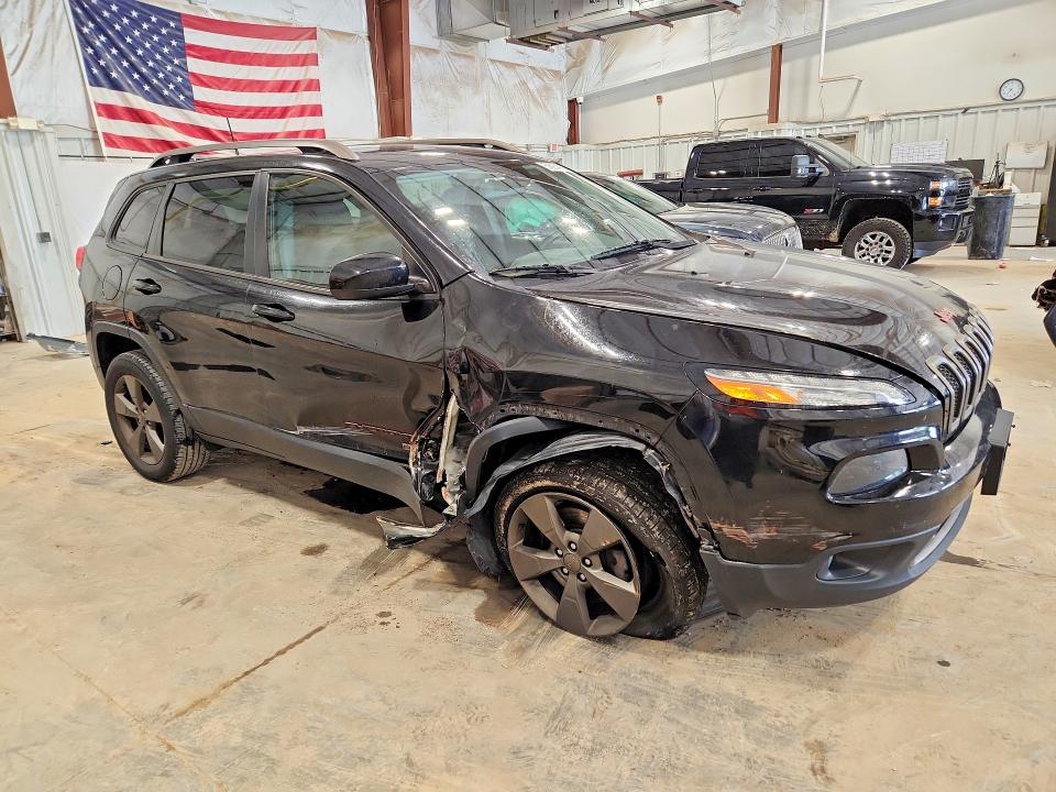 2017 Jeep Cherokee მანქანა იყიდება აუქციონზე, vin: 1C4PJMCB5HW574831, აუქციონის ნომერი: 58934706