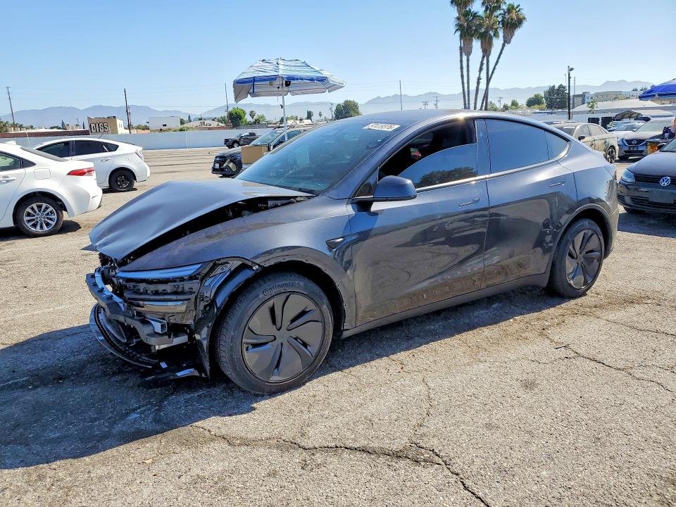Продажа на аукционе авто 2026 Tesla Model Y, vin: 7SAYGDEE4TF634365, номер лота: 57419376