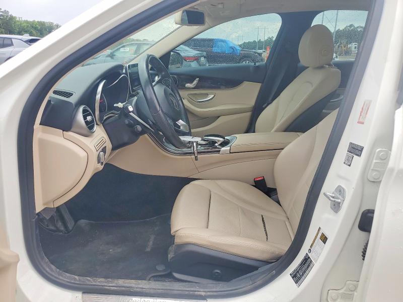 56663756 :رقم المزاد ، 55SWF4KB5FU011938 vin ، 2015 Mercedes-benz C مزاد بيع