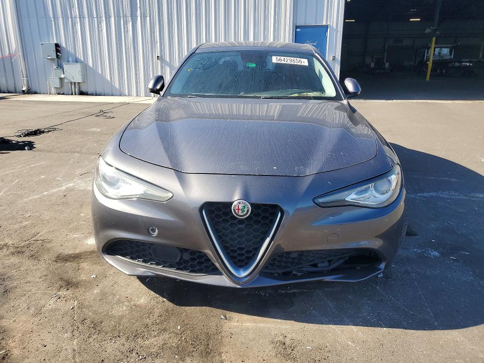 2017 Alfa Romeo Giulia მანქანა იყიდება აუქციონზე, vin: ZARFAECN0H7542056, აუქციონის ნომერი: 56429856