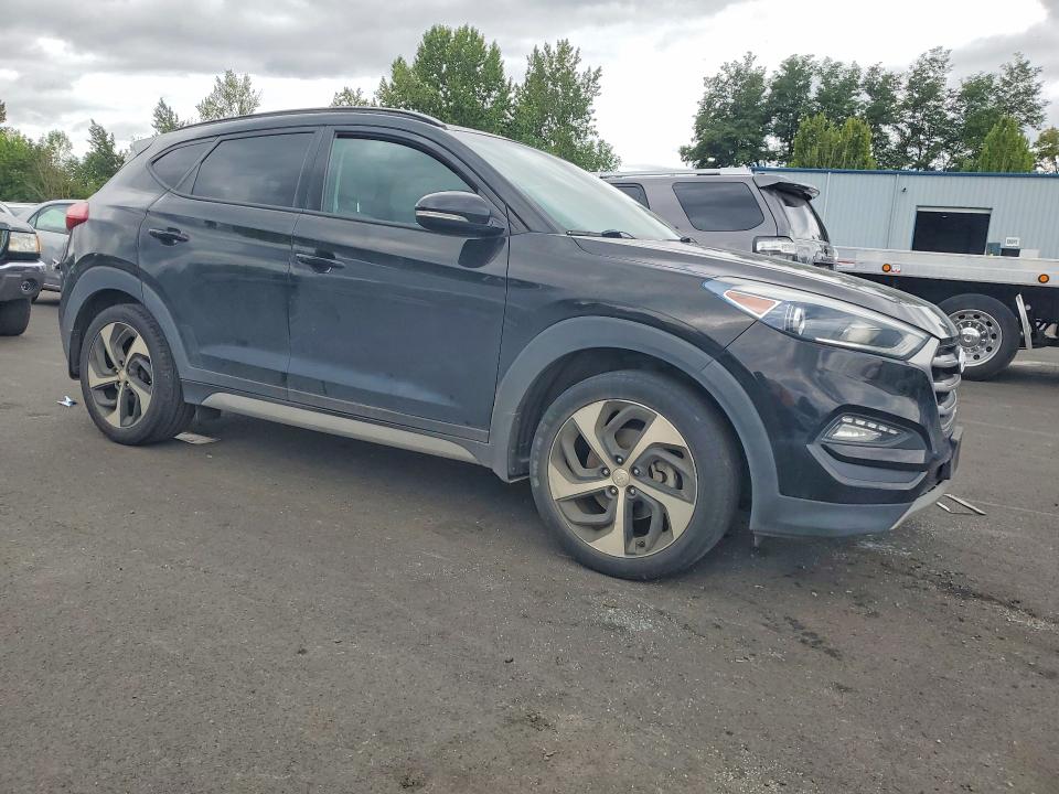 Продаж на аукціоні авто 2018 Hyundai Tucson, vin: KM8J3CA28JU792076, номер лоту: 59360246