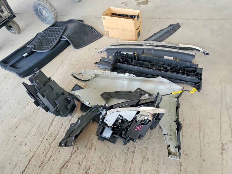2022 Volkswagen Taos მანქანა იყიდება აუქციონზე, vin: 3VVTX7B2XNM057702, აუქციონის ნომერი: 56669056