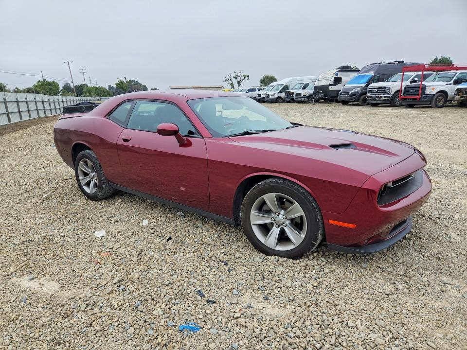 55924446 :رقم المزاد ، 2C3CDZAG0LH105384 vin ، 2020 Dodge Challenger مزاد بيع