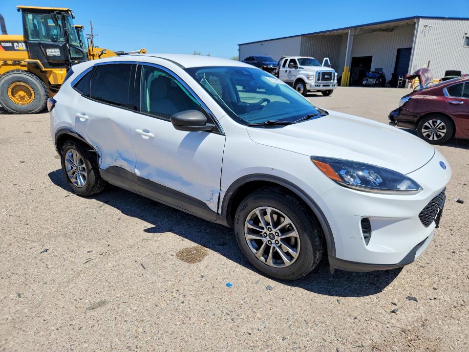 58238996 :رقم المزاد ، 1FMCU9G61NUA69565 vin ، 2022 Ford Escape مزاد بيع
