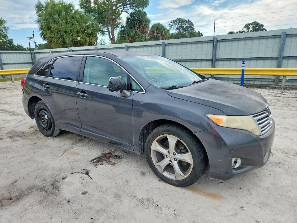 57256786 :رقم المزاد ، 4T3ZK11A29U010083 vin ، 2009 Toyota Venza مزاد بيع