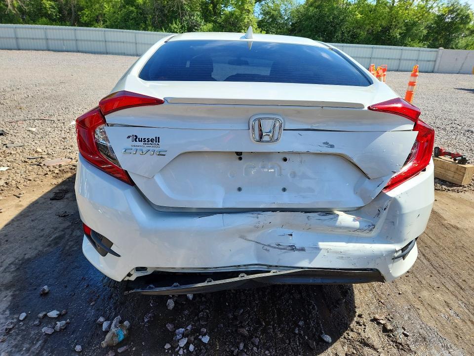 56092846 :رقم المزاد ، JHMFC1F39JX015080 vin ، 2018 Honda Civic مزاد بيع