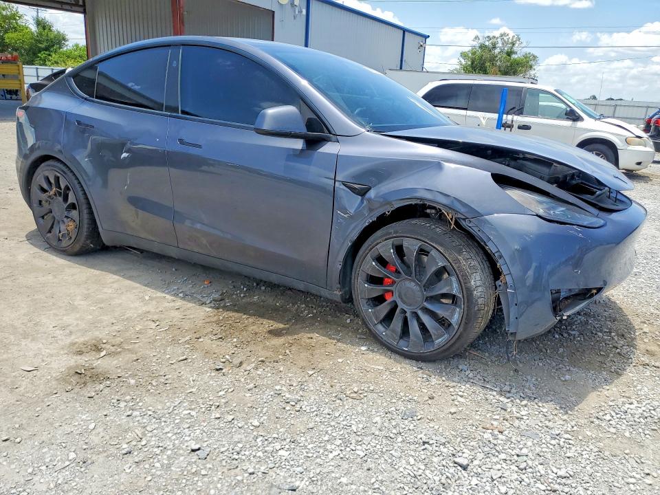 58297296 :رقم المزاد ، 7SAYGDEF1PF963619 vin ، 2023 Tesla Model Y مزاد بيع